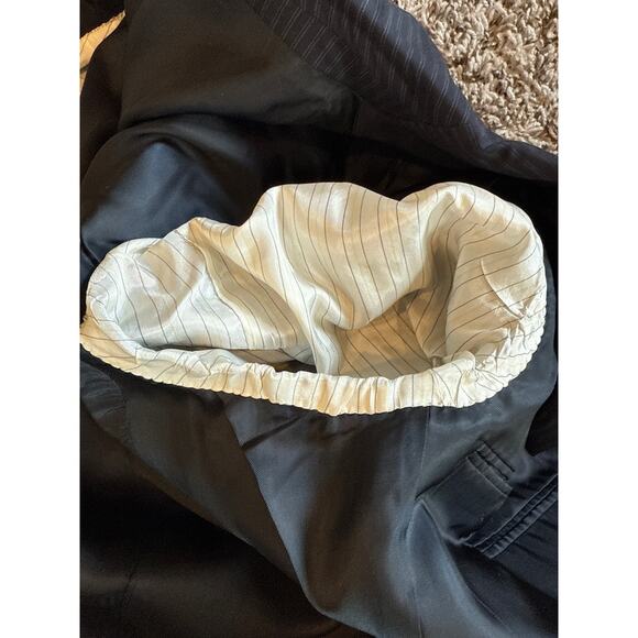 Men's Ermenegildo Zegna 100% Wool Italian Suit Navy Stripe Pleated 40R 32x30 - Picture 13 of 13